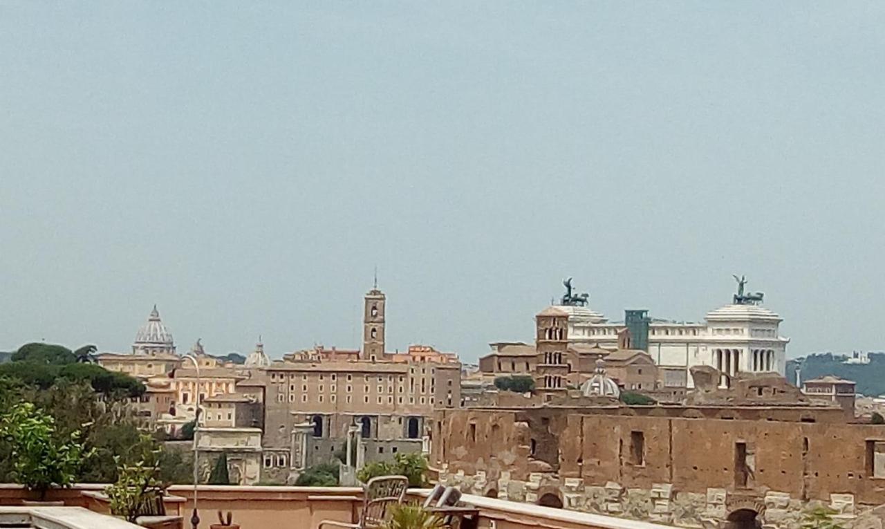 Il Nido Al Colosseo Apartment *